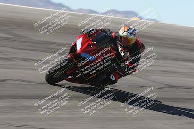 media/Oct-13-2025-Moto Forza (Mon) [[a66d839500]]/3-B Group/Session 2 (Bowl)/